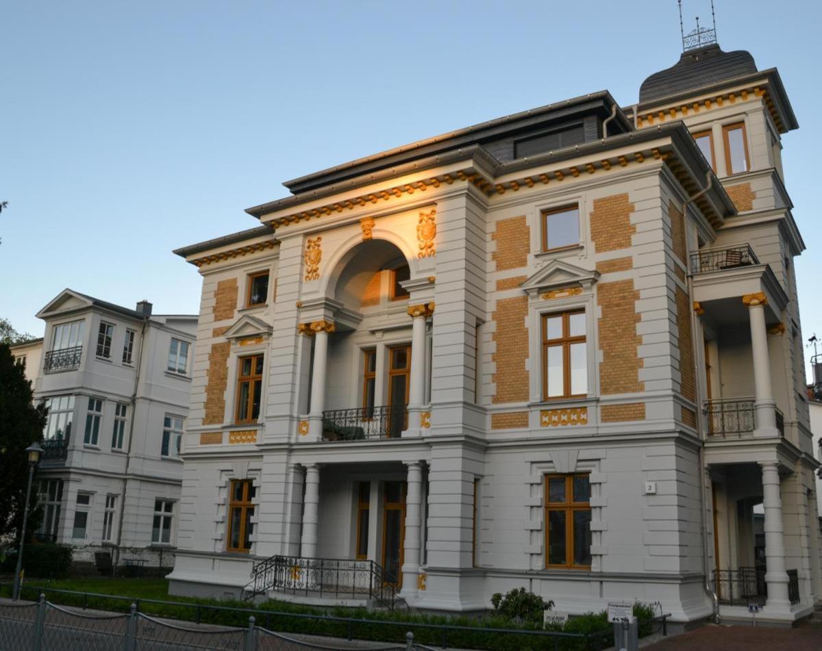 Moderne Fewo Mit Balkon, Hochwertig Apartment Heringsdorf  Exterior foto